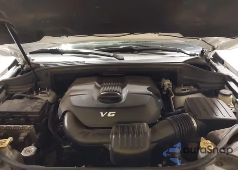 2015 Jeep Grand Cherokee Overland from USA, damaged, VIN 1C4RJECG9FC744469